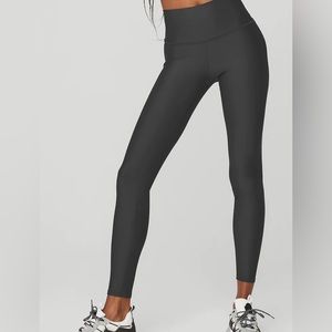 Alo Yoga 7/8 High-Waist Airlift Legging Size Small